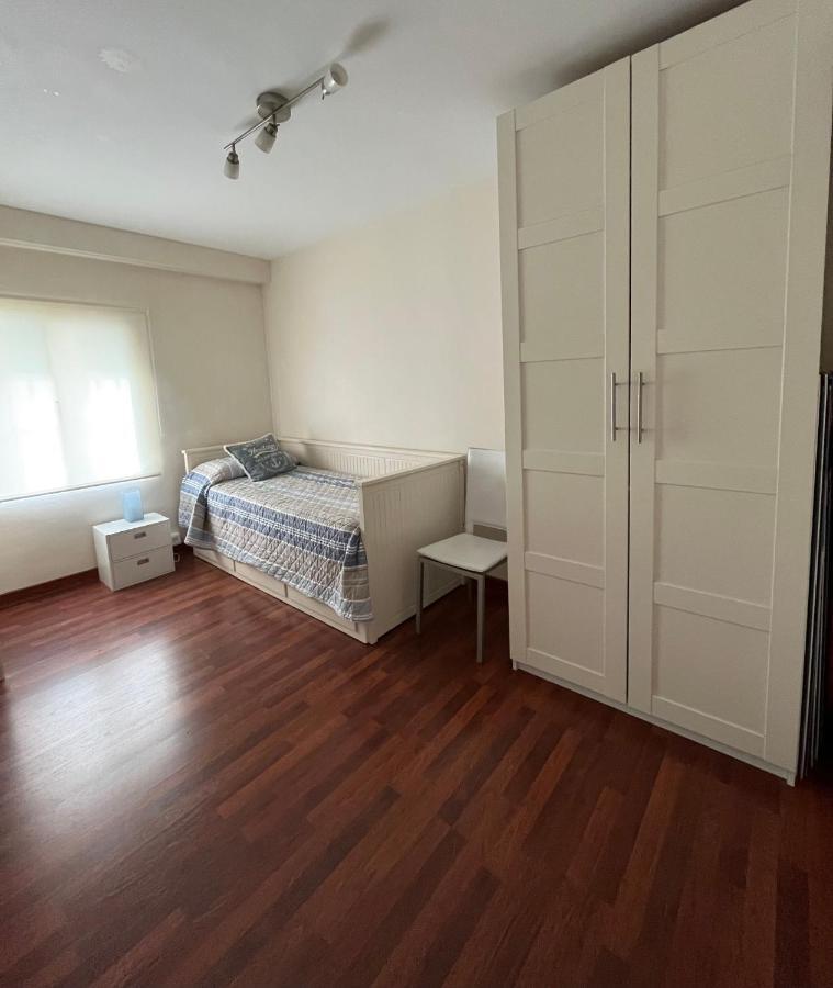 Piso Con Piscina Primera Linea De Playa Apartment Torre Del Mar Ngoại thất bức ảnh