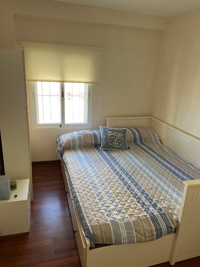 Piso Con Piscina Primera Linea De Playa Apartment Torre Del Mar Ngoại thất bức ảnh
